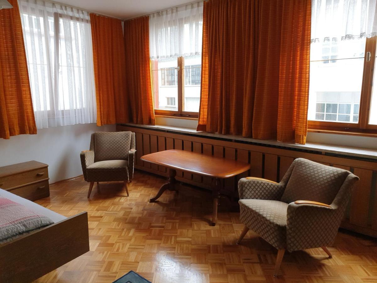 Hotel Pension Engel Pfullendorf Esterno foto