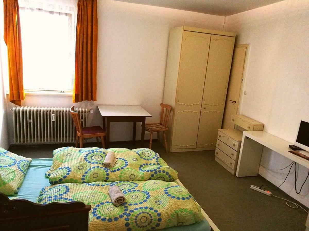 Hotel Pension Engel Pfullendorf Esterno foto