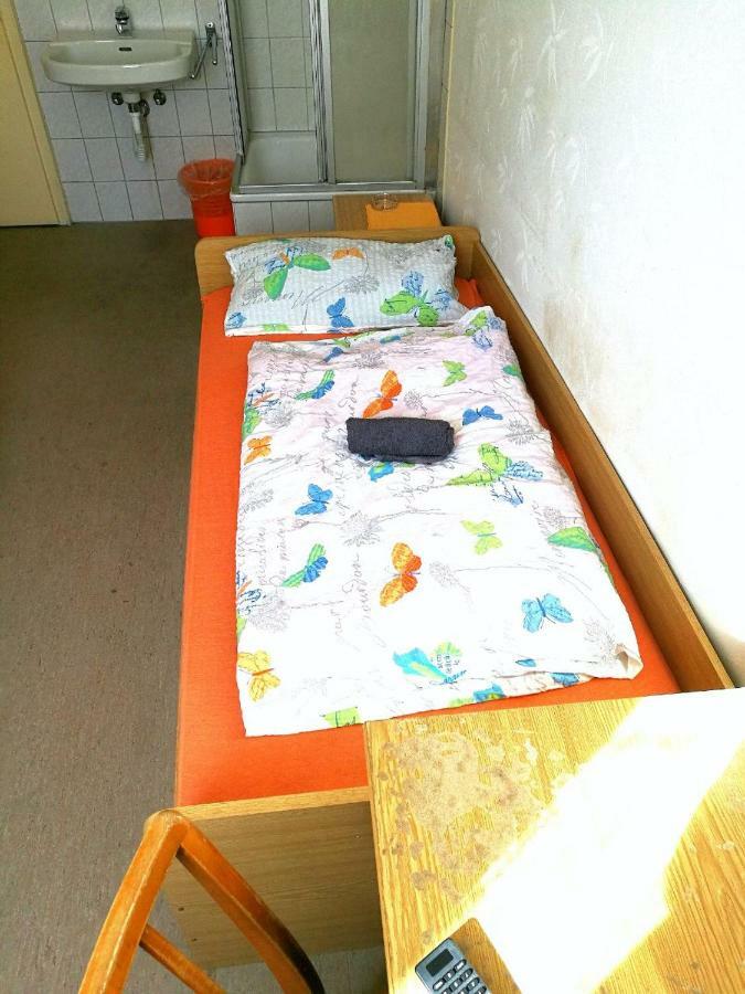Hotel Pension Engel Pfullendorf Esterno foto